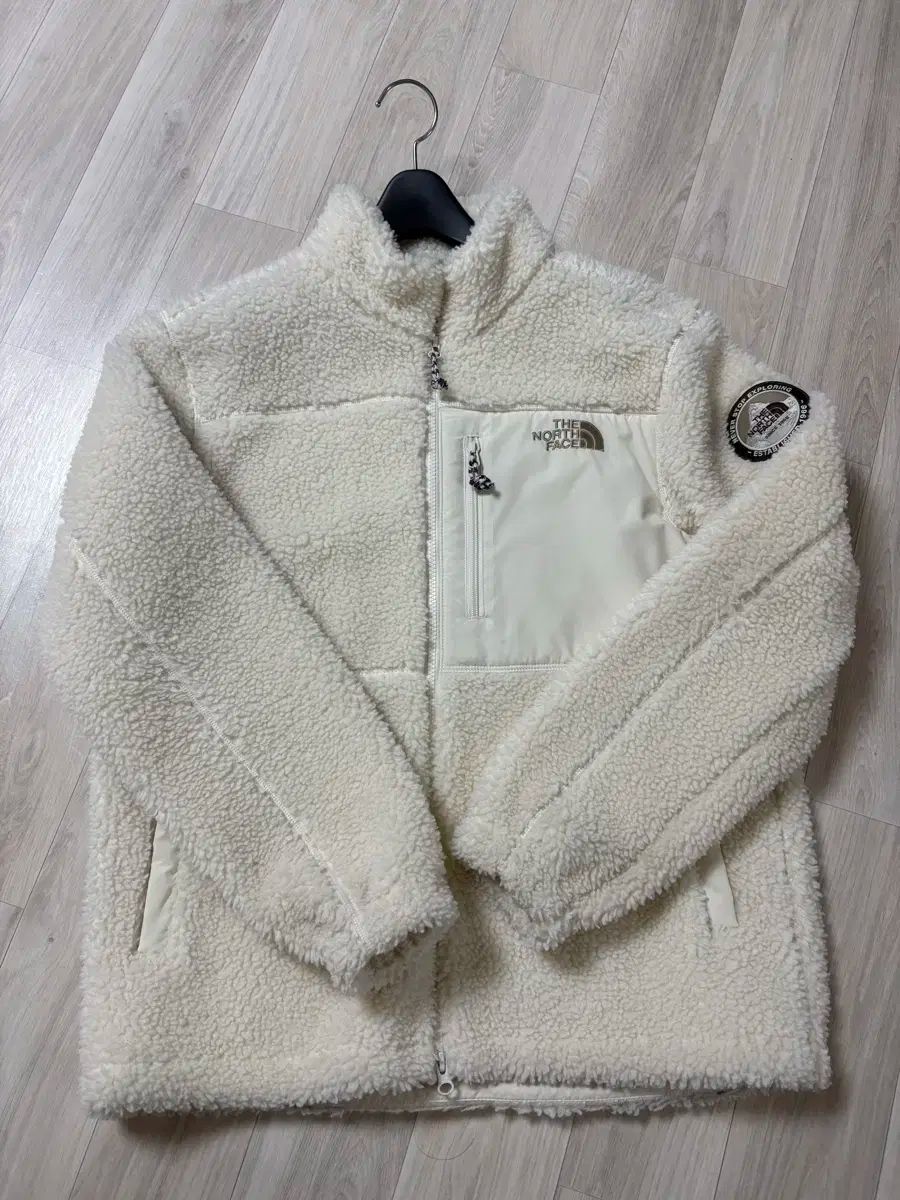 THE NORTH セール FACE ザノースフェイス 白 ラベル フリース 国内未