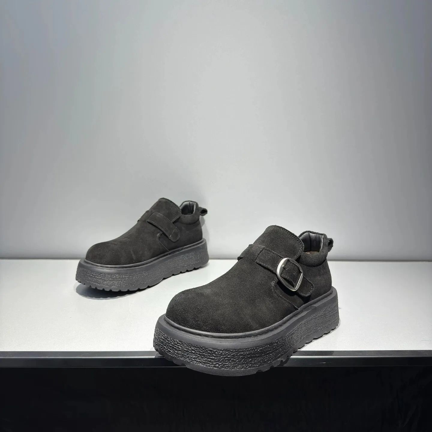 gorogoro様専用 ダークグレー ショップ TSAロック付きキャリーケース