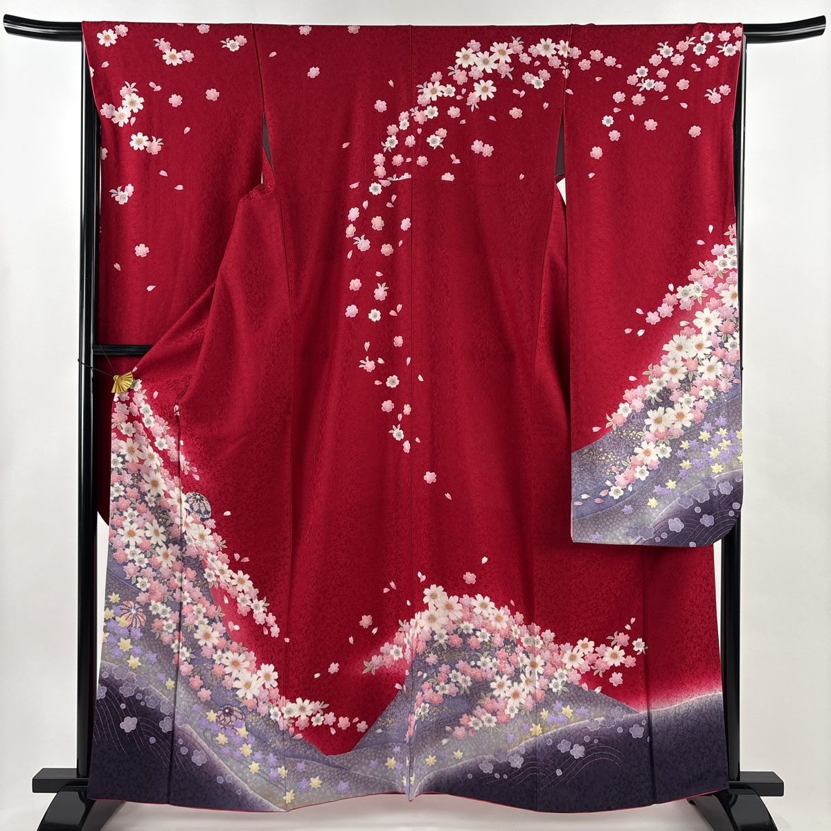 振袖 身丈162cm 裄丈65.5cm M 袷 ファッション 桜 手鞠 金彩 染分け 赤