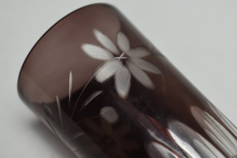 人気 【蔵A4622b】レトロ 紫被せガラス 切子 コップグラス 六客 蔵