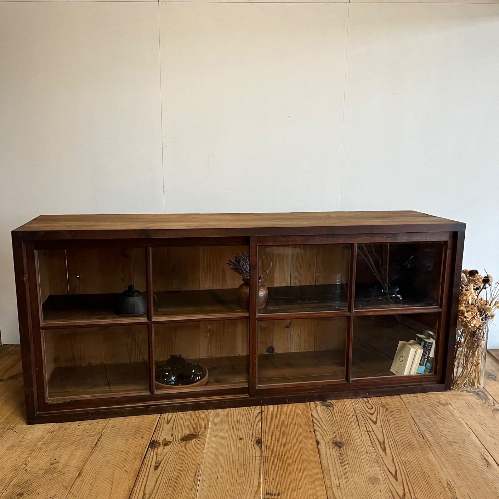 アンティーク 古家具 古道具 ガラス戸 ローボード 食器棚 水屋箪笥