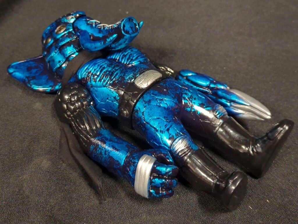 NEO ONE リアルヘッド エレマックス 黒成型 ブルー 銀塗装 ソフビ NEO