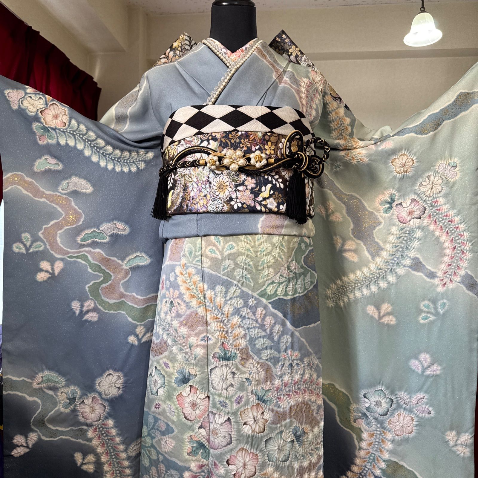 振袖フルセット(7点)・成人式・辻ヶ花・金彩加工・高級手縫・モダン