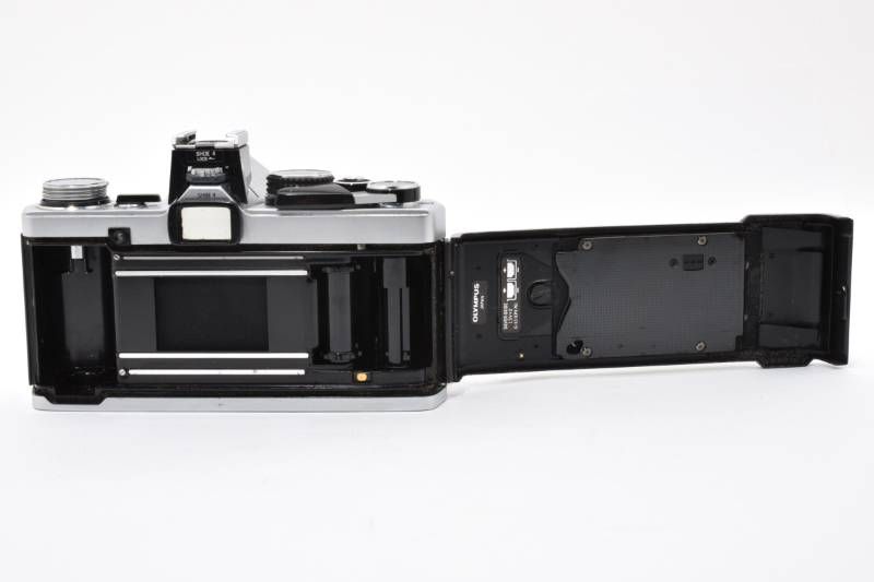 実用品】Olympus オリンパス OM-2n ボディ シルバー フィルム一眼