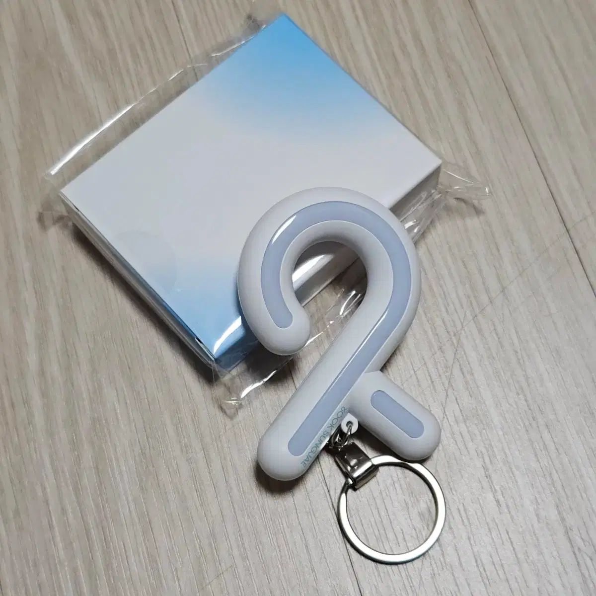 BTOB(ビートゥービー) ユク・ソンジェ(YOOK SUNGJAE) オチリング