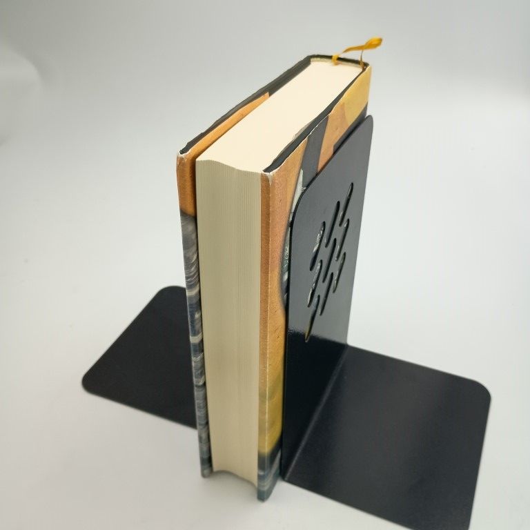 ストア 30年売れて儲かるロングセラーを意図してつくる仕組み 梅澤伸嘉 〇