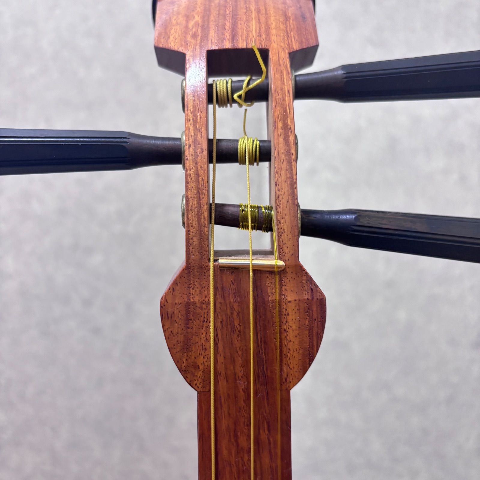 三味線 中棹 正寸 ケース 花梨 和楽器 丸打胴 弦楽器 銀河印 撥 三味線