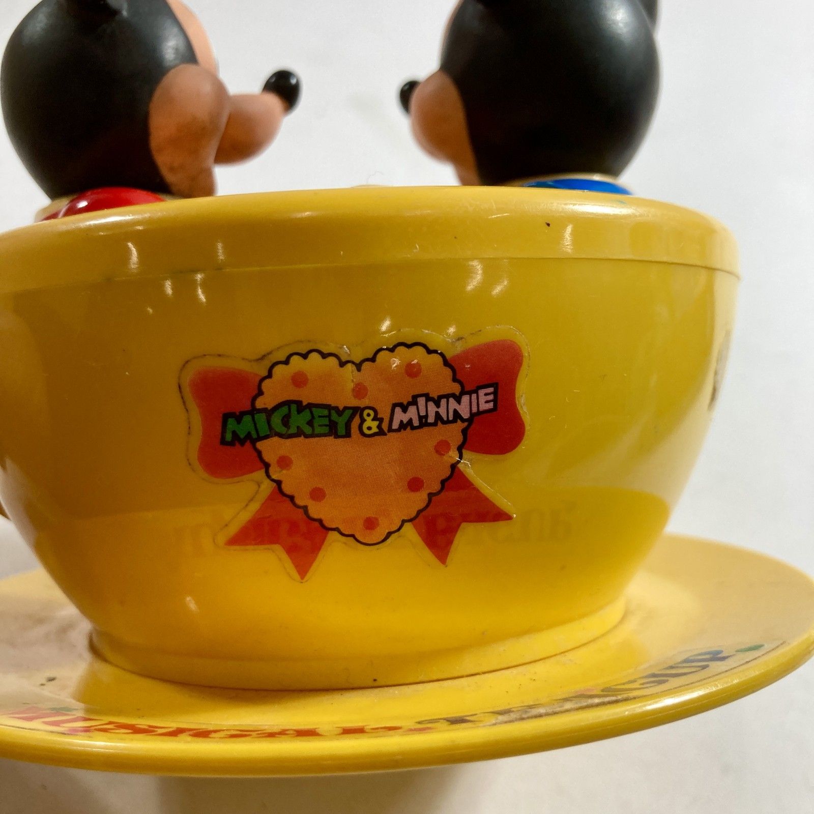 貴重ディズニーミッキー ミニー MUSICAL TEACUP ☆ 希少 Disney
