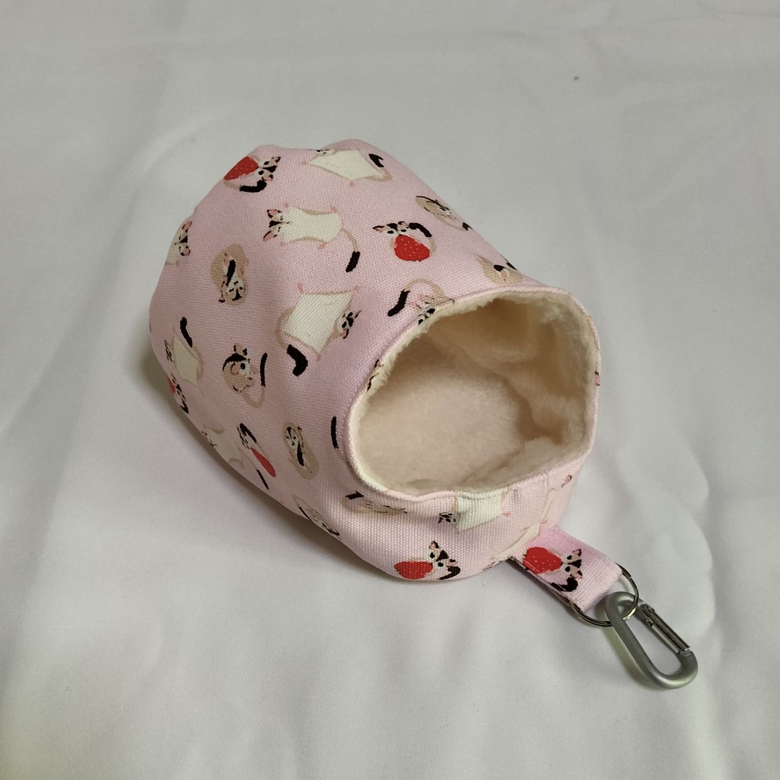 消臭&洗える！フクロモモンガ柄モモンガポーチ - メルカリ