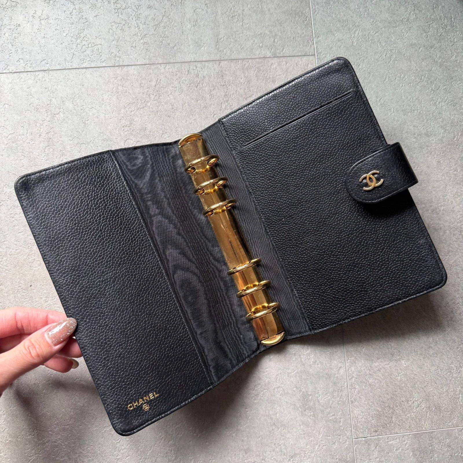 希少 CHANEL シャネル ココマーク ビコローレ マトラッセ キャビア