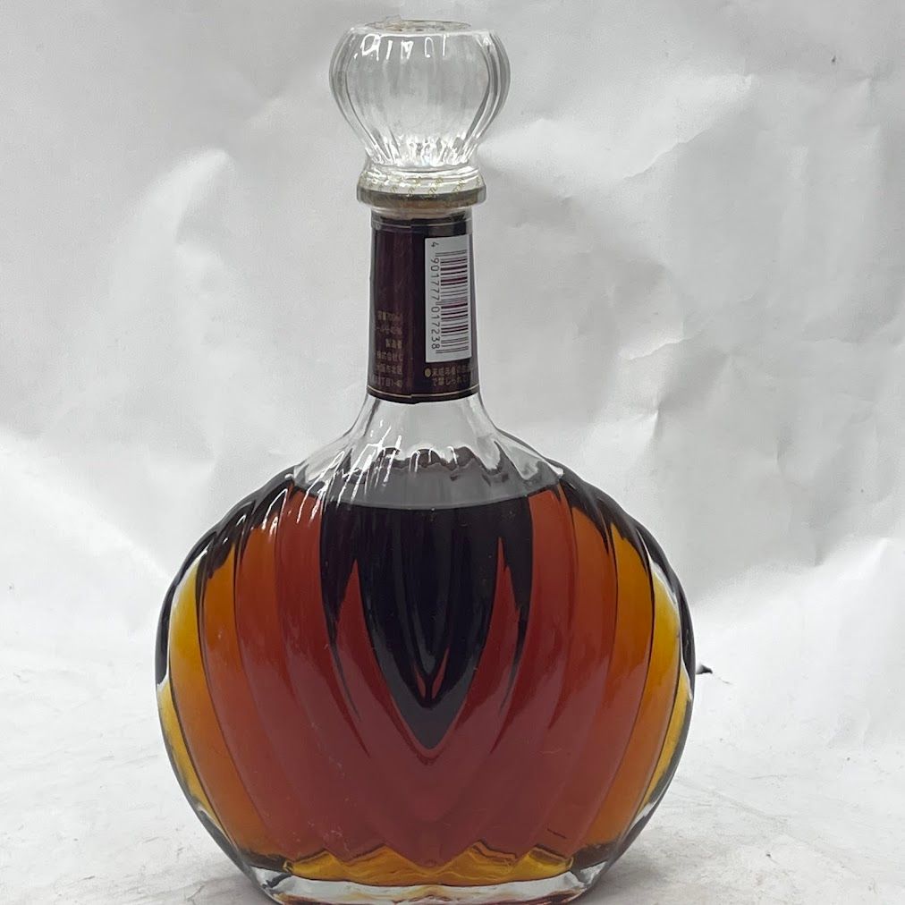 サントリー ブランデー XO デラックス 700ml 40度 - メルカリ