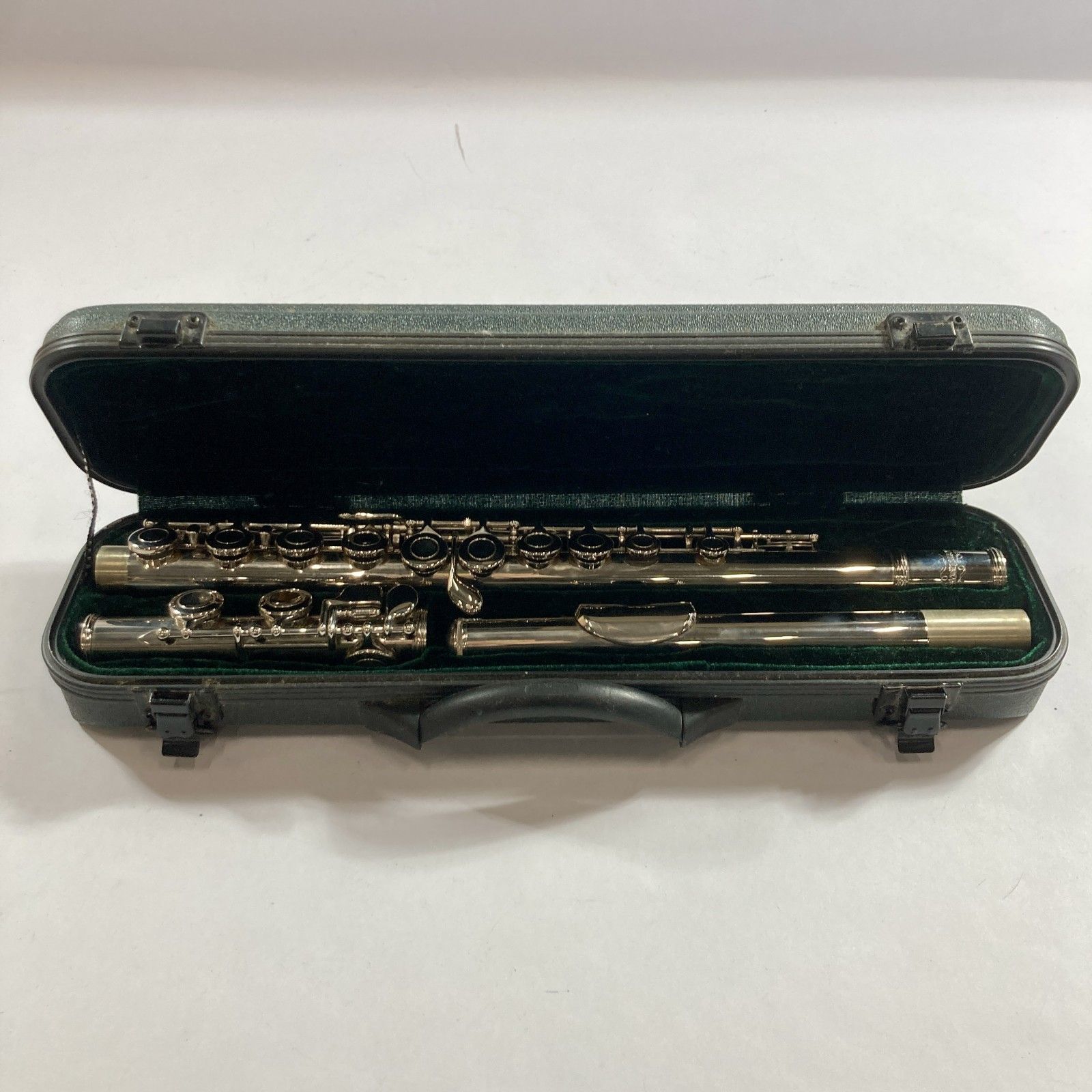 ☆ Kaerntner ケルントナー フルート 本体 管楽器 ケース付 現状品