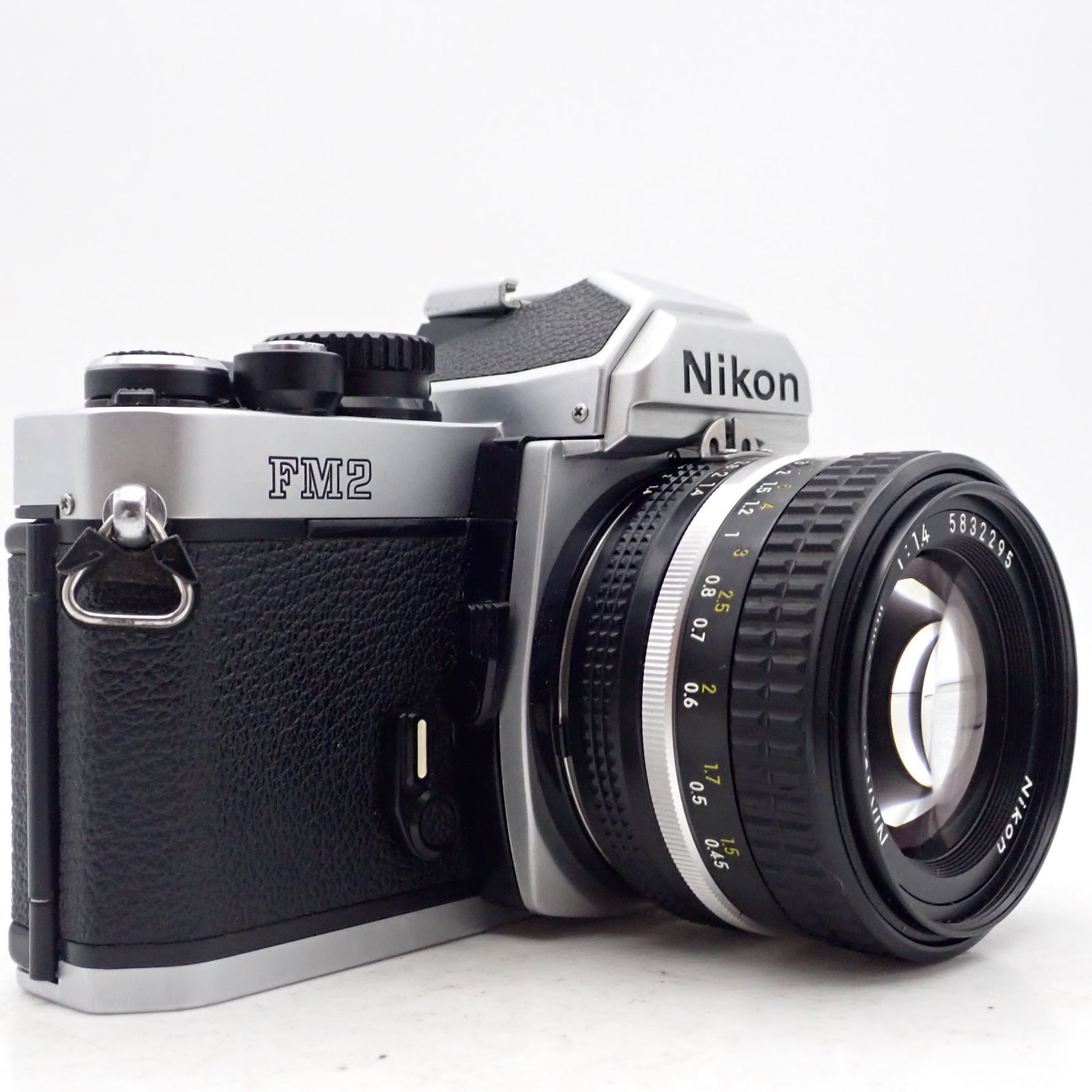 良品 Nikon New FM2 FM2n 一眼レフフィルムカメラ 8725635 CE刻印 最後