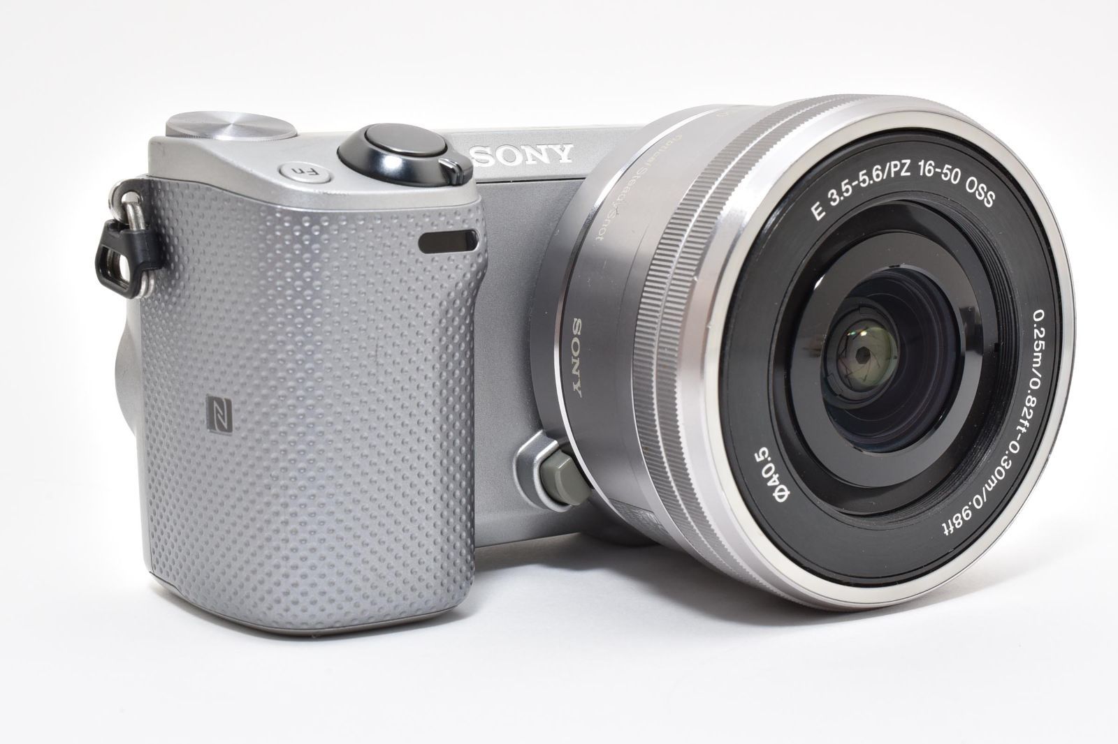☆人気機種☆SONY ソニー NEX-5T シルバー 16-50mm レンズセット 人気