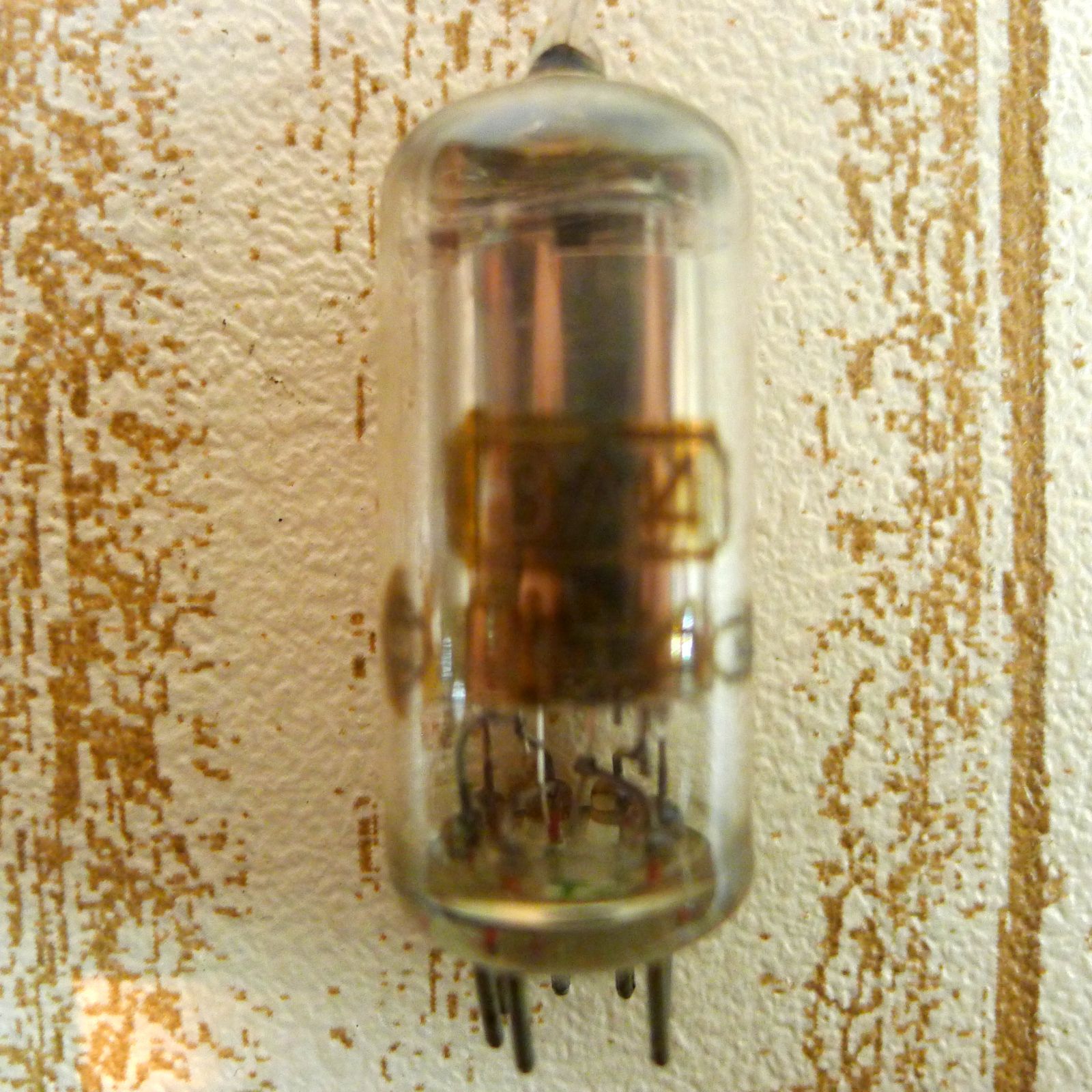 日立 HITACHI 真空管 まとめて8本 ①12DQ6B(1点)②12AX4-GTA(1点)③3A4