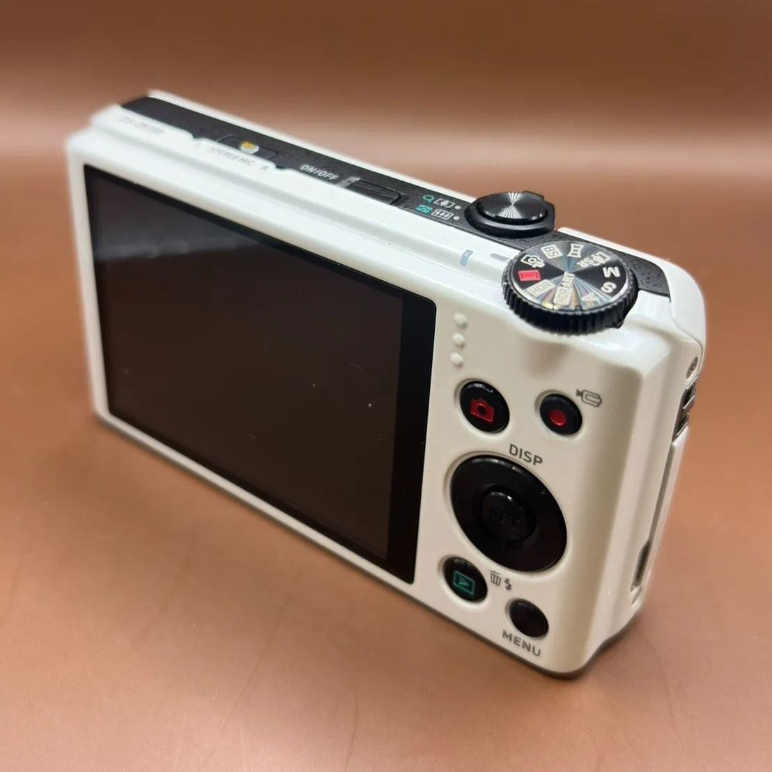 ◎ CASIO デジタルカメラ EXILIM ホワイト EX-ZR200 12.5 カシオ