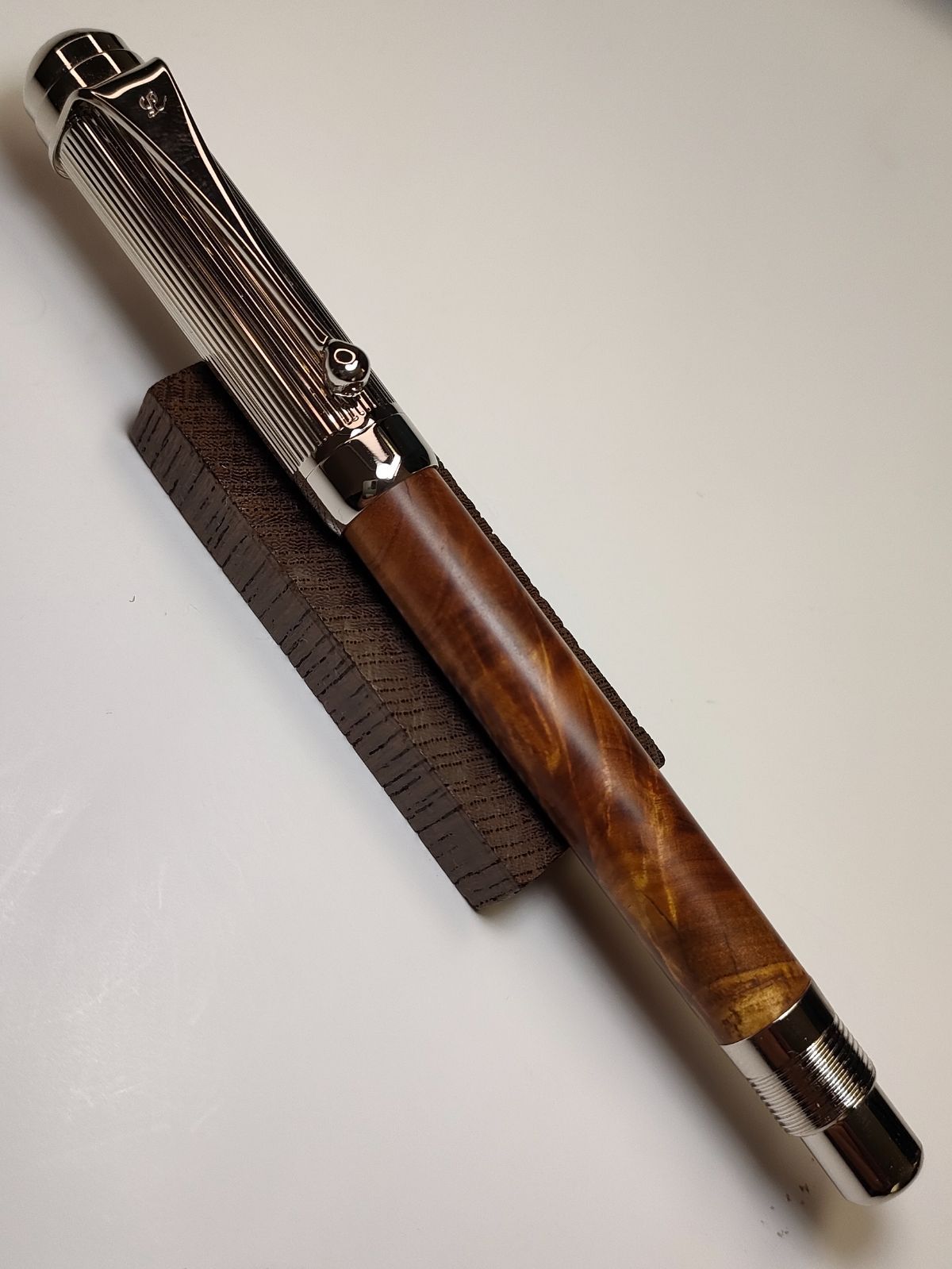 白檀】レトロドーム万年筆 - メルカリ