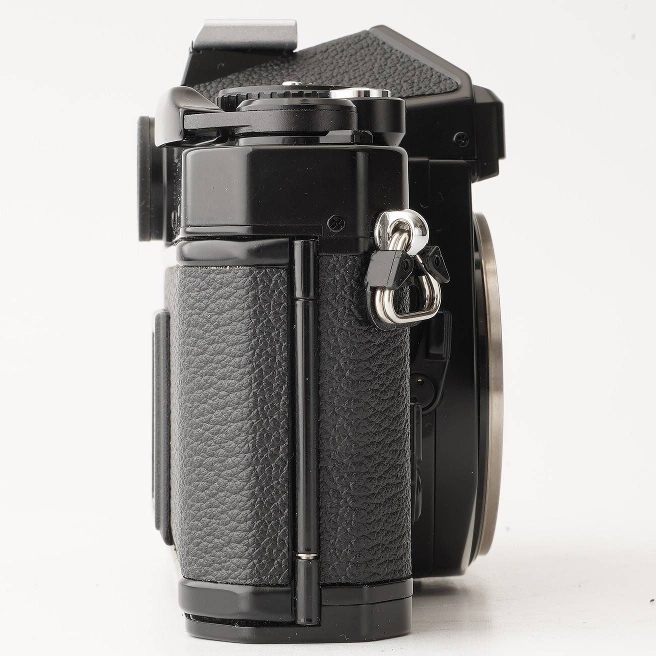 ニコン Nikon FE2 ブラック ボディ 35mm 一眼レフフィルムカメラ