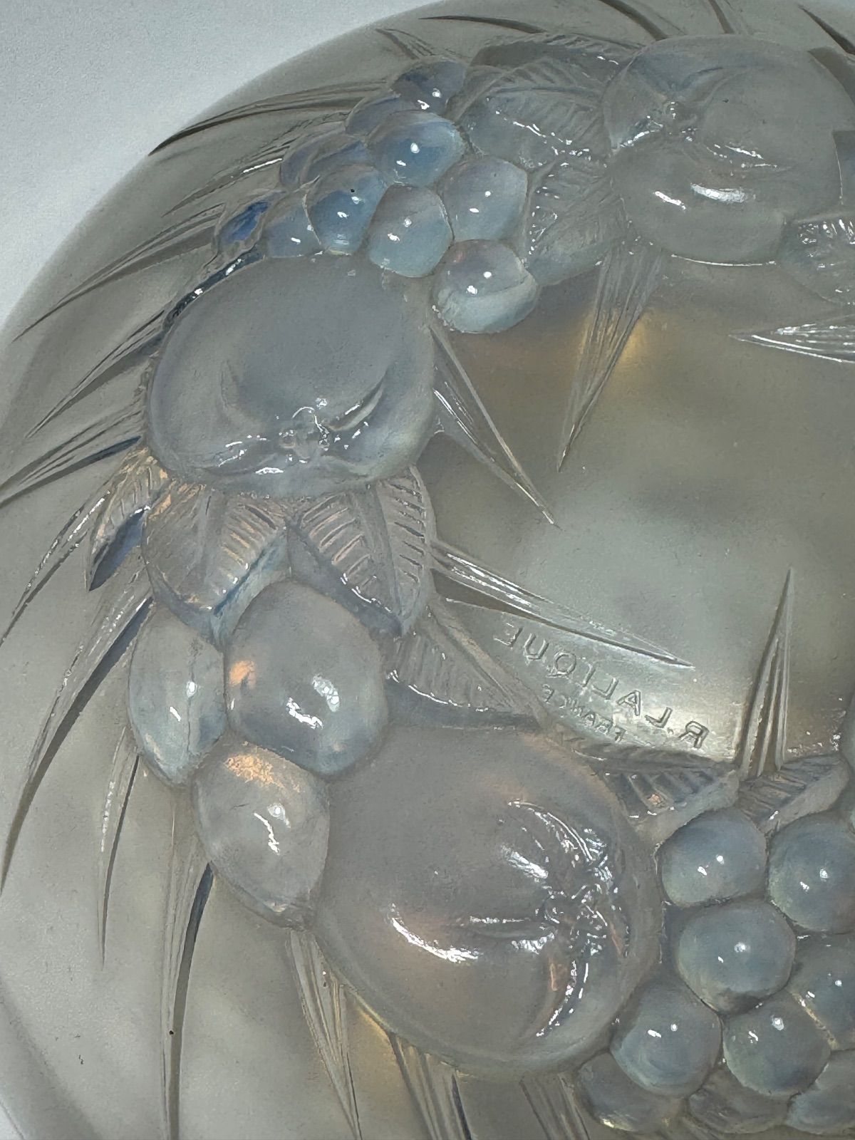 LALIQUE ルネ・ラリック 1928年 「モンドール」 オパルセントガラス