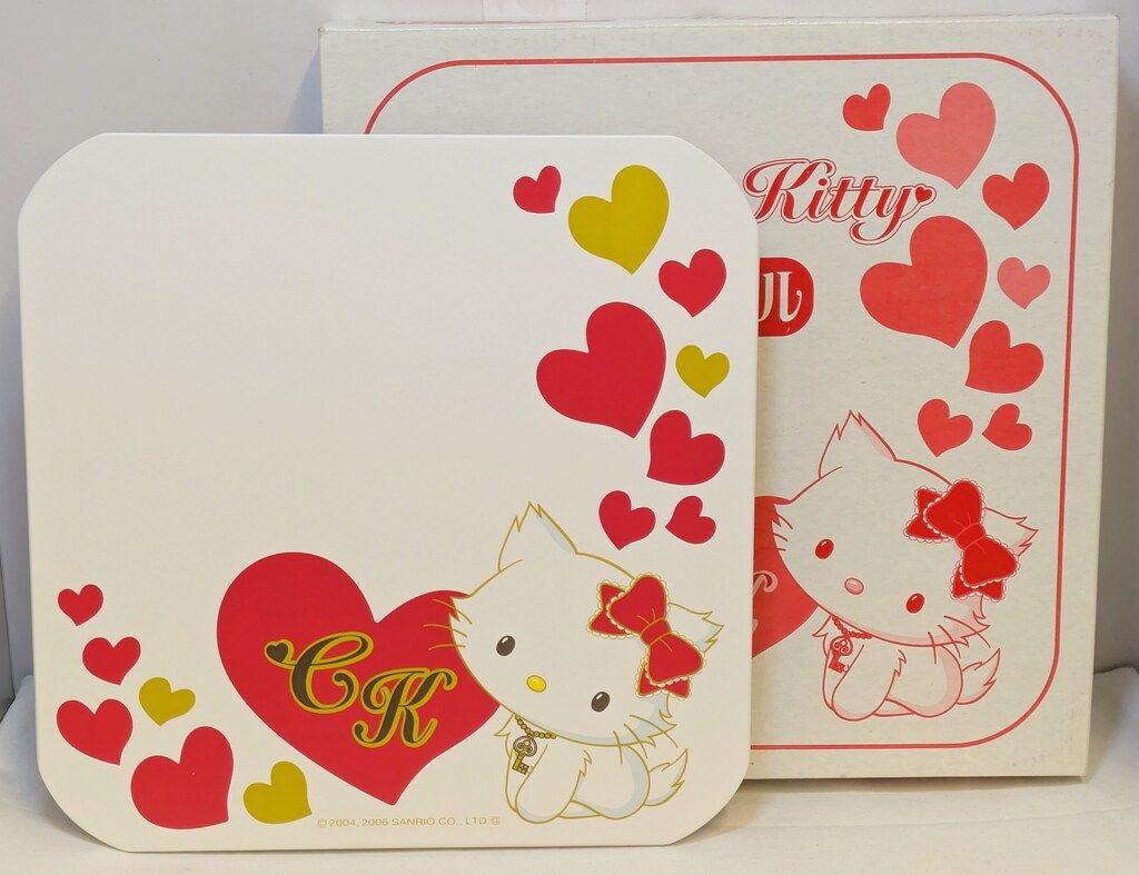 サンリオ チャーミーキティ ミニテーブル 2006年 - メルカリ