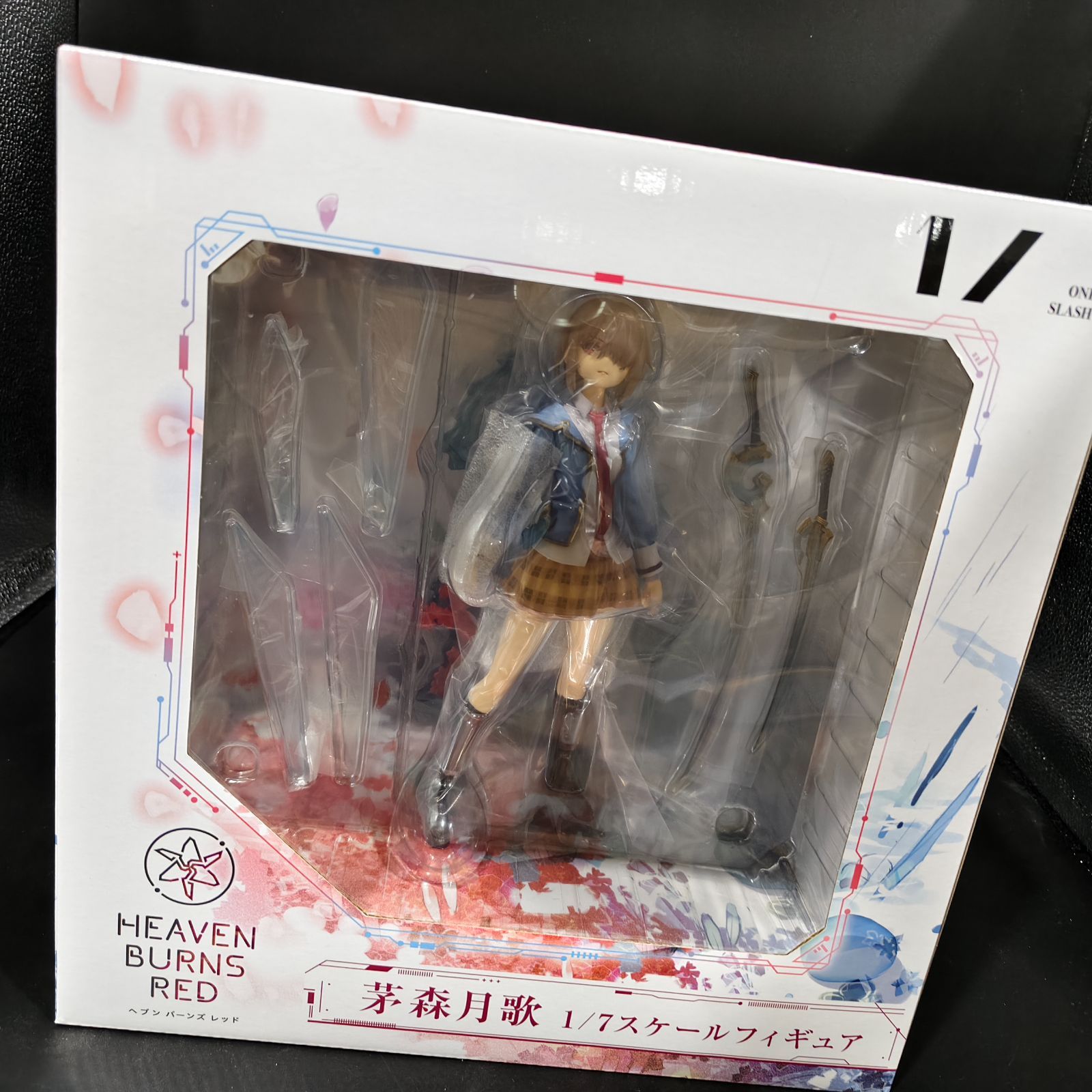 ヘブンバーンズレッド 茅森月歌 1/7 スケールフィギュア - メルカリ
