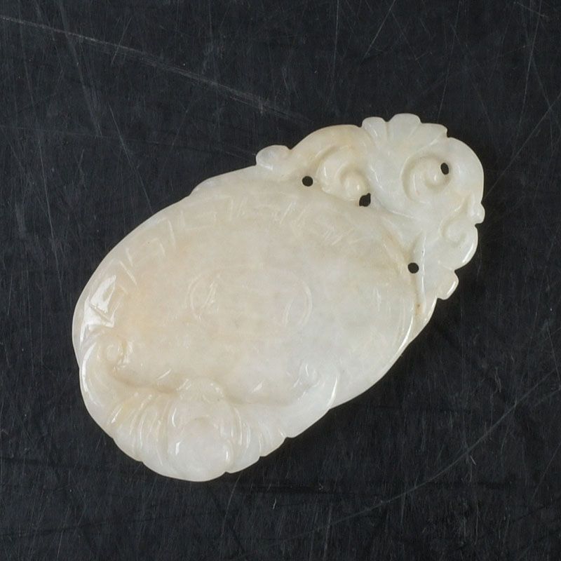 中国 玉石白玉彫刻 神獣 根付 紙鎮 置物 C S655 - メルカリ