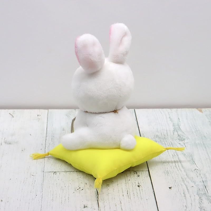 新品】 シーズプロダクツ 2023年 干支 うさぎ 開運招き 卯(黄)良い年で