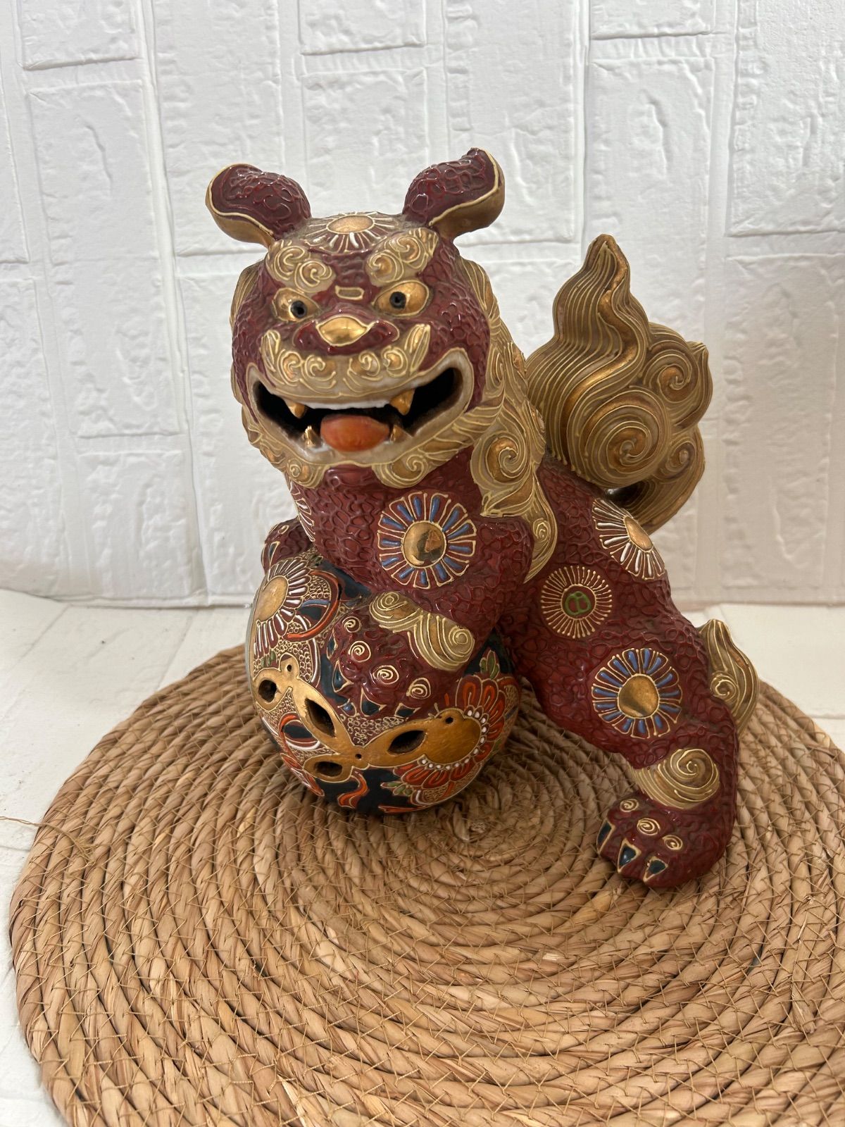 九谷焼 玉乗り獅子 置物 オブジェ 縁起物 骨董品 全長25cm 伝統工芸