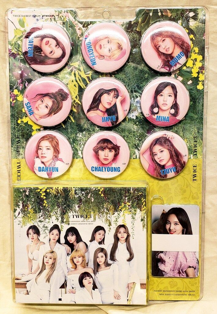 TWICE 缶バッジ+トレカ付 初回限定盤A #TWICE3 - メルカリ
