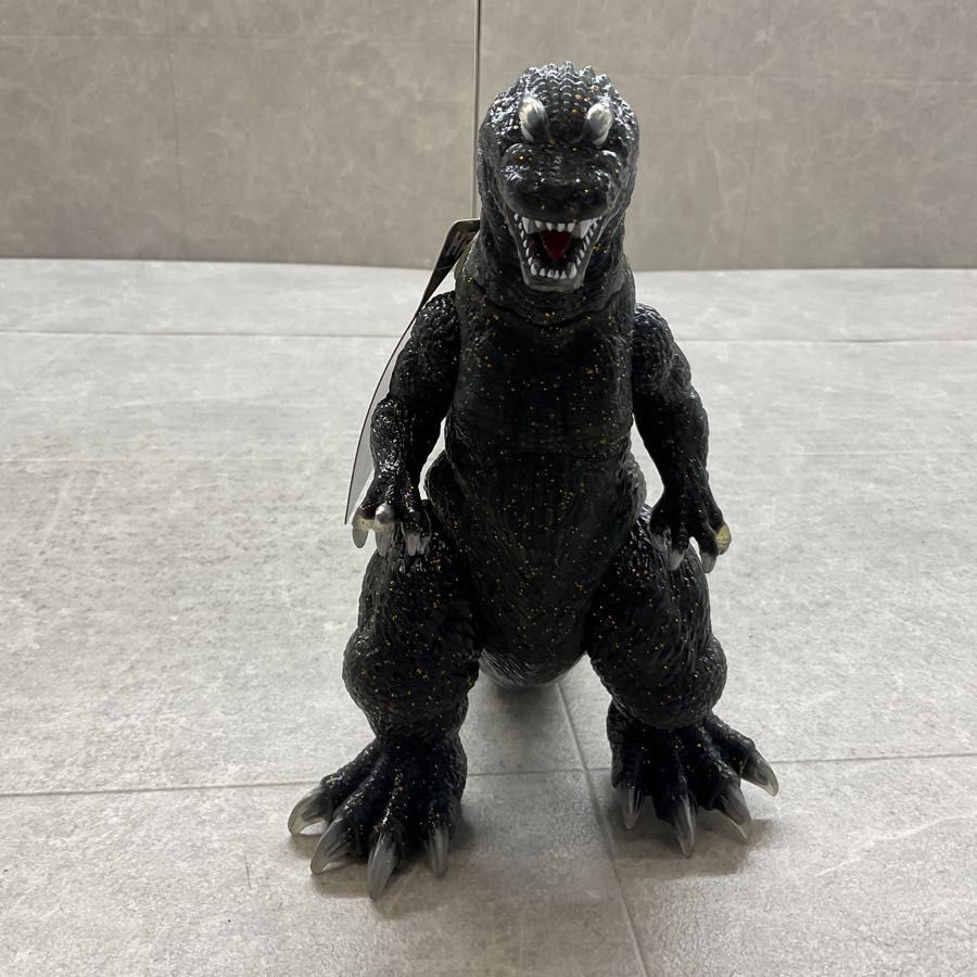 BANDAI『ゴジラ2002 ソフビ(ハイパーホビー誌上限定版)』店頭販売なし