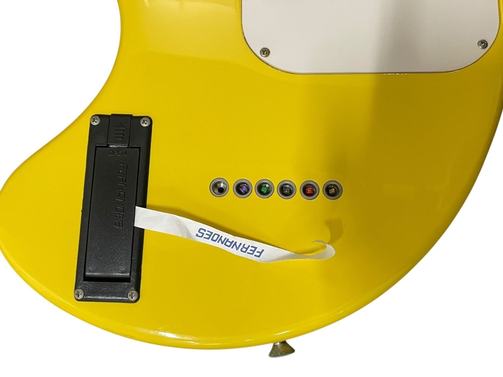 k*t様 FERNANDES イエロー エレキギター ギターケース付き k*t様