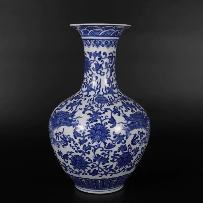 青花着花麒麟紋将軍壺 景徳鎮 陶磁器 装飾品 現代工芸品