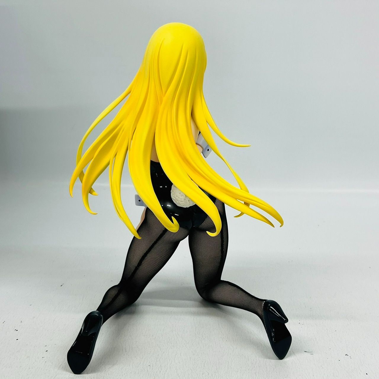 アイズ・ヴァレンシュタイン バニーVer 1/4 フィギュア FREEing