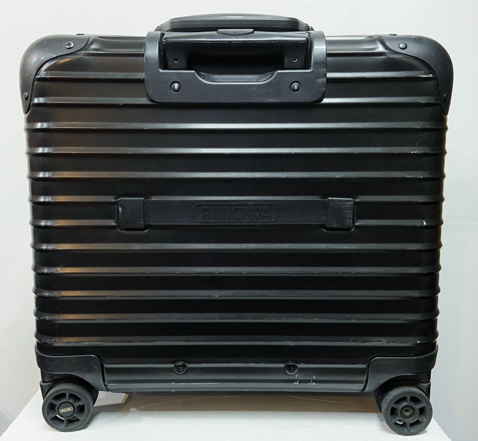 リモワトパーズブラック 特大 マットブラック 4輪 大容量RIMOWAリモワ