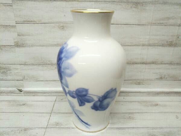 注文 大倉陶園、青い花の花瓶 ビンテージ 廃盤 大倉陶園 ブルー