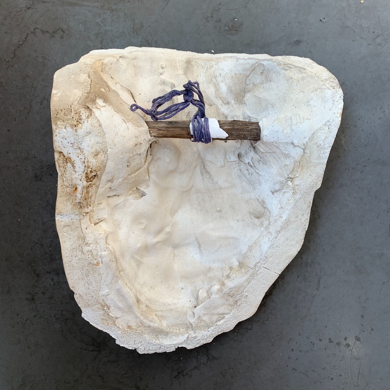 モダンな壁飾り 石膏像 男子大顔面 面取り ルキウス帝 デッサン