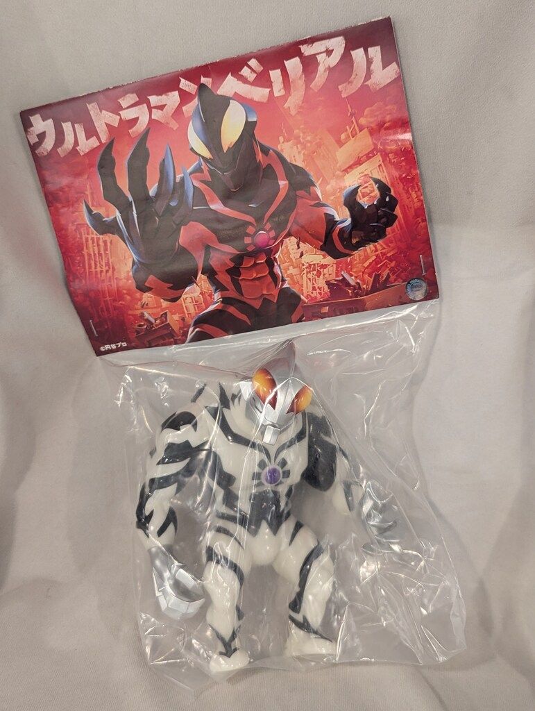 ウルトラマンベリアル クリアーブラック Momoco Studio ソフビ MOMOCO