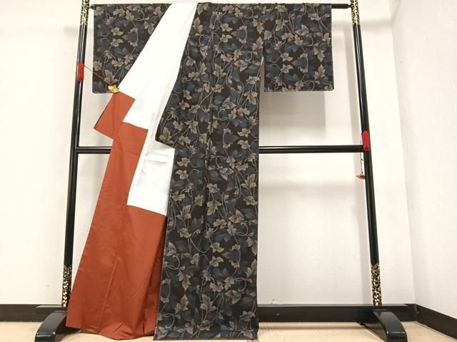 花美人着物□本場大島紬 9マルキ 泥染 枝花文 逸品 未使用