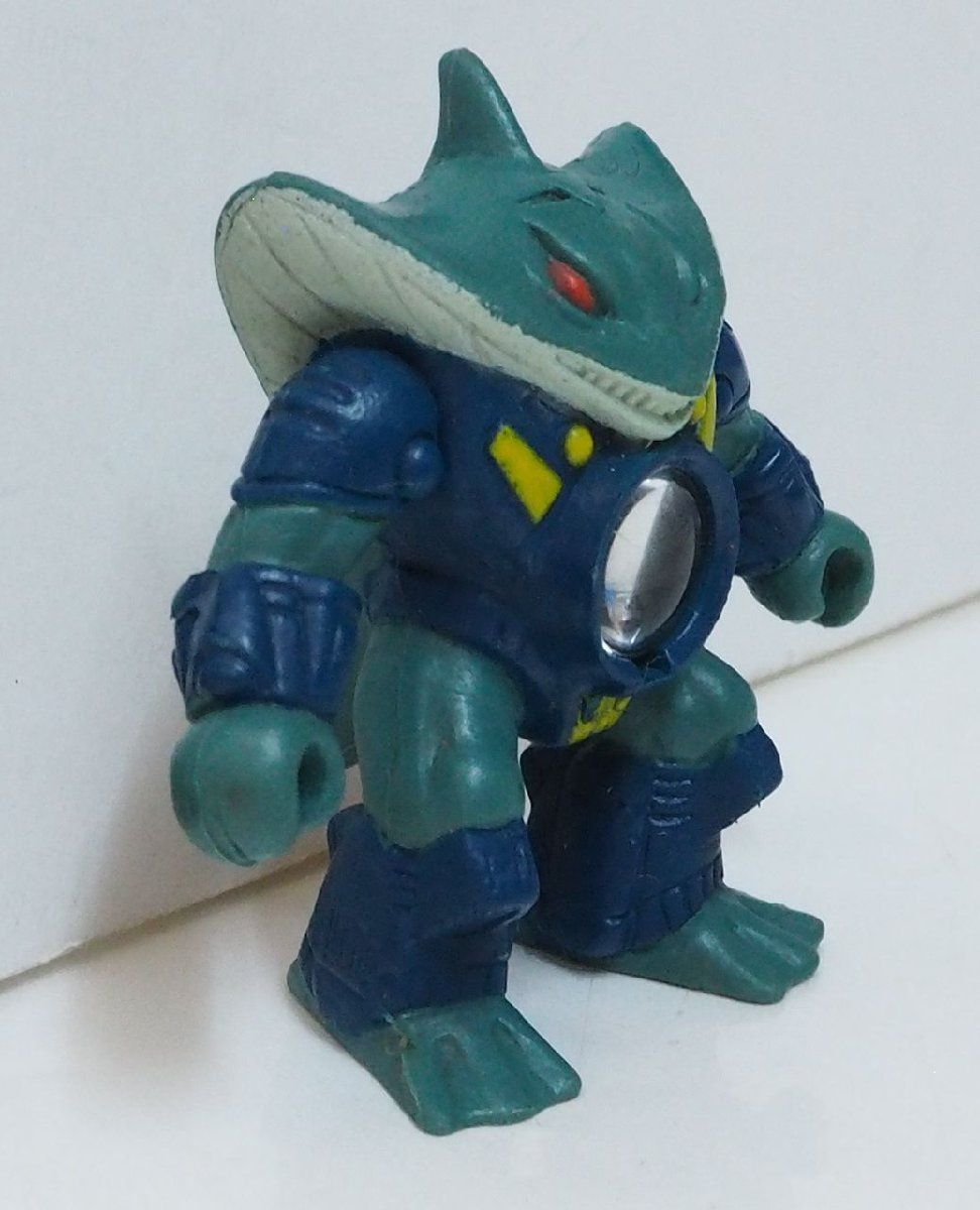 タカラ レーザービースト No.110 【水中工作員 グリーンレイファー