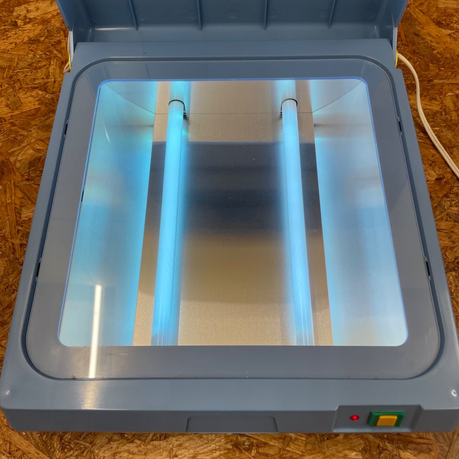 Tシャツくん 本体 シルクスクリーン製版機 割引 露光機 ケミカルランプ