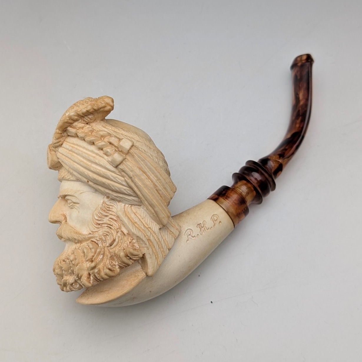 海泡石（メシャム）彫刻パイプ 人物像 海泡石（メシャム）彫刻パイプ