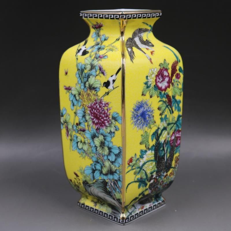 大清琺瑯彩花瓶蒜頭瓶 景徳鎮 陶磁器 装飾品 現代工芸品 美術品 置物