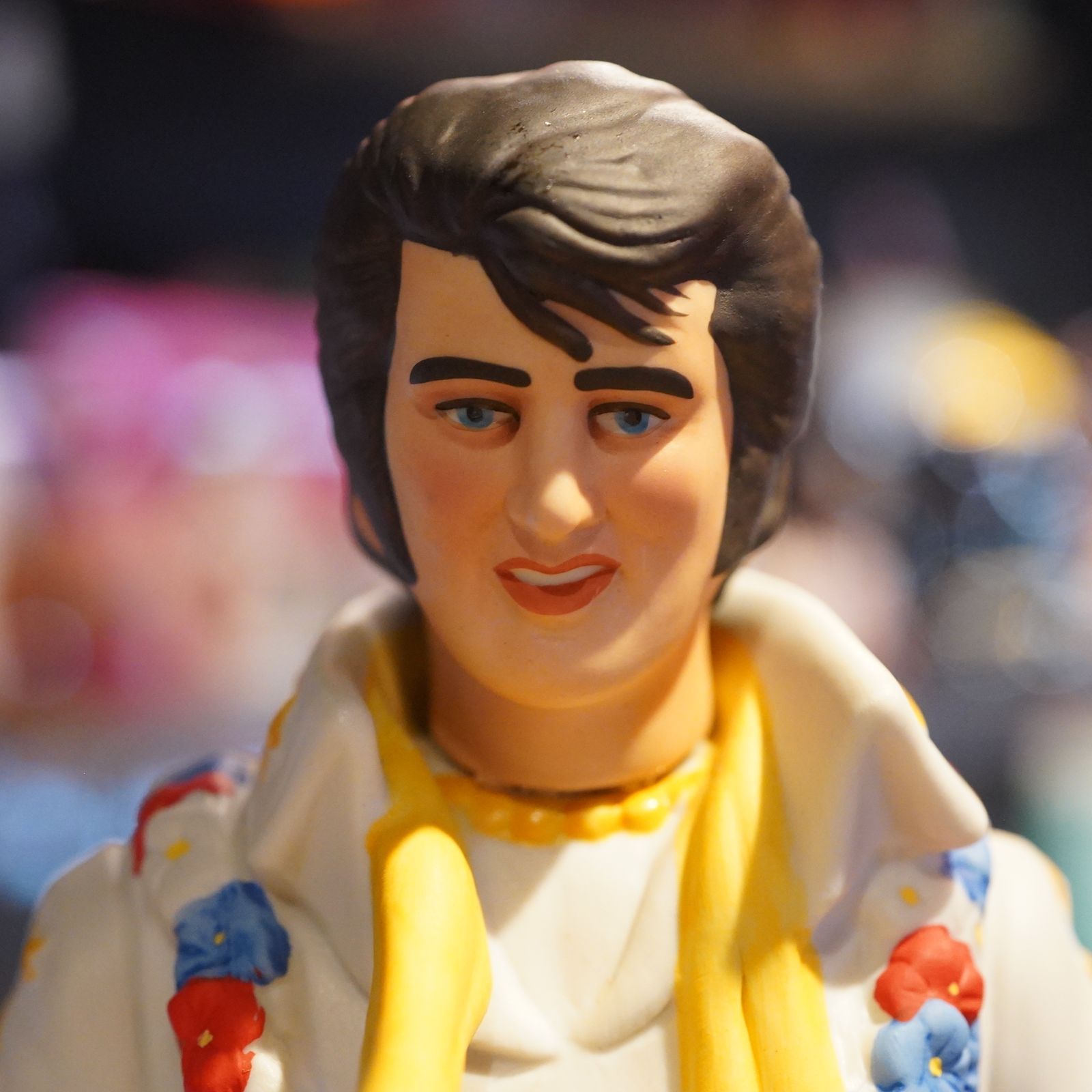 1977年製 Elvis Presley デカンタボトル with Music Box ウイスキー