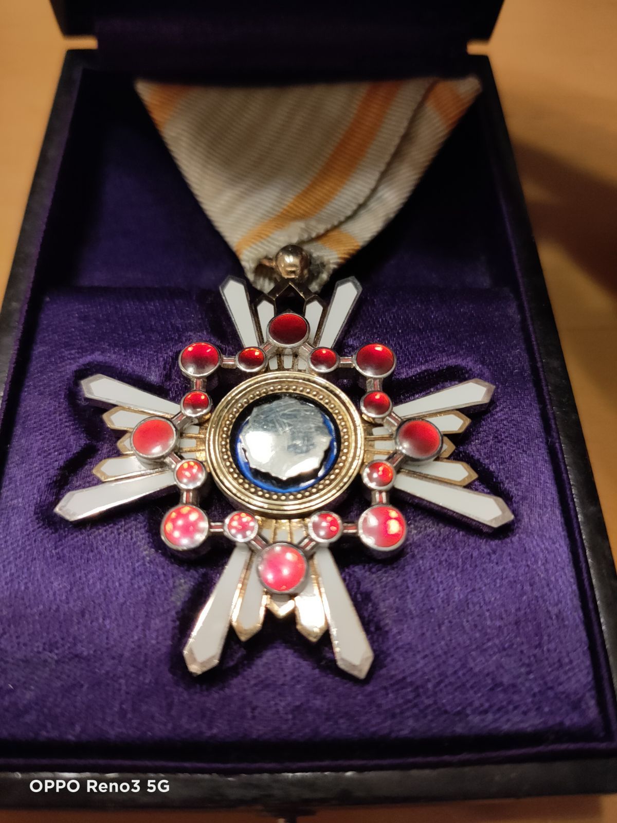 勲章 瑞宝単光章 箱 略綬付き 骨董品 勲章 瑞宝単光