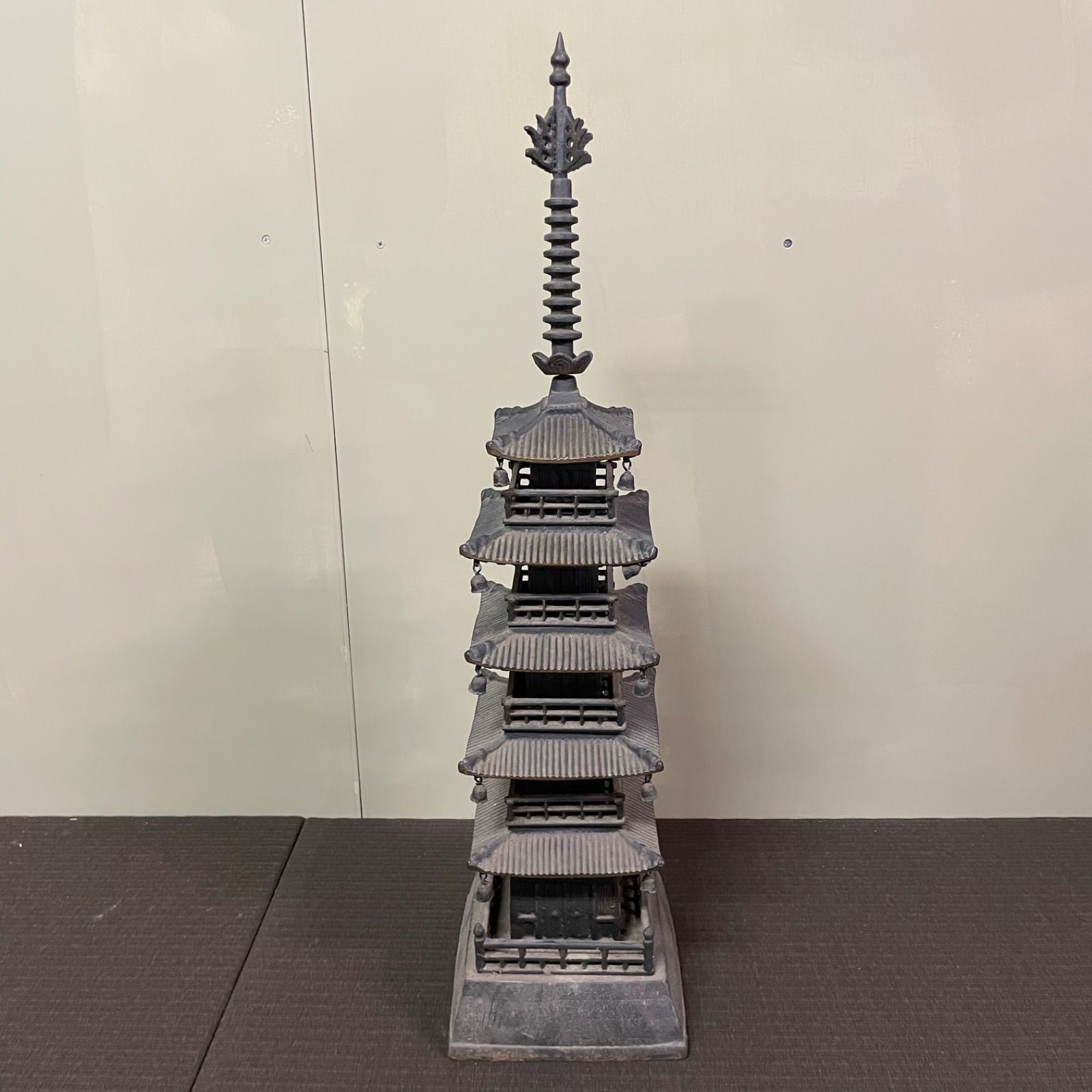 鉄製 五重塔 インテリア装飾 約80cm 鉄製 五重塔 インテリア装飾 約