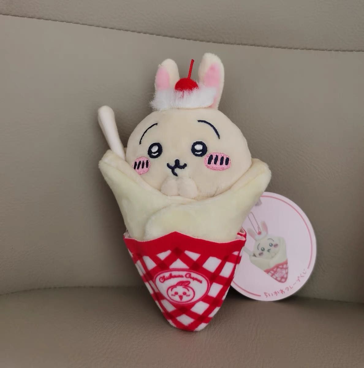 ちいかわ クレープくじC賞クレープになっちゃった マスコット うさぎ