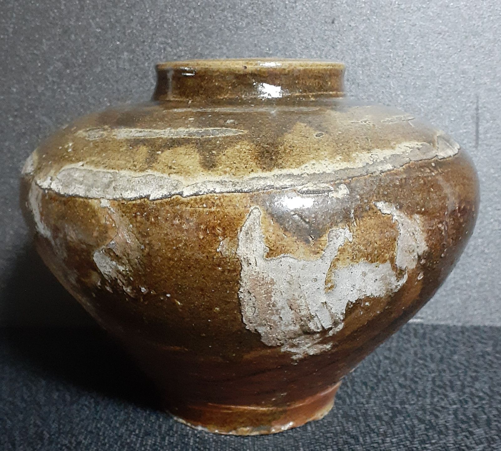 中国古陶磁器 古玩 宋時代 磁州窯系 褐釉 双耳 胴継ぎ 壺