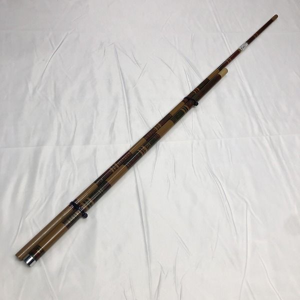 緑色陶器製女性像