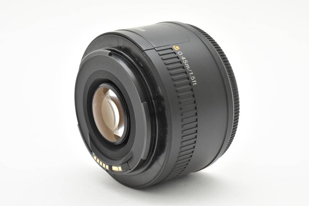 CANON 単焦点レンズEF50mm F1.8 II