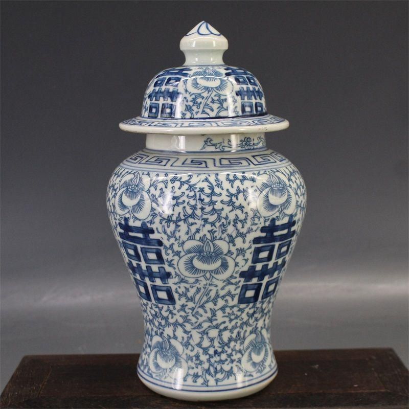 清康煕青花釉里氷梅紋将軍壺 景徳鎮 陶磁器 装飾品 現代工芸品 美術品